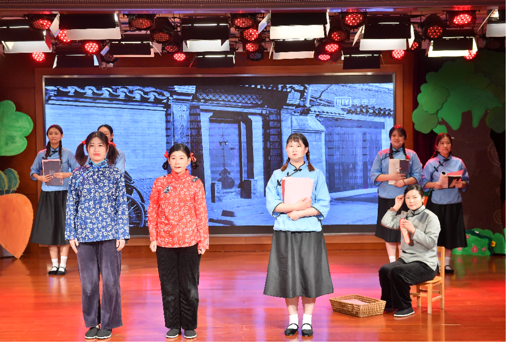 C:\Users\Le'novo\Desktop\����.png����