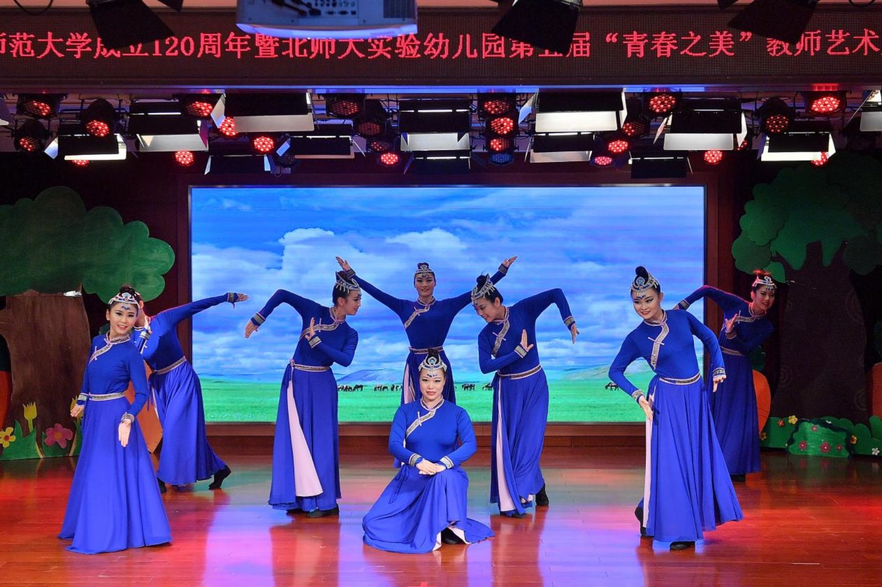 15 �赸 ����